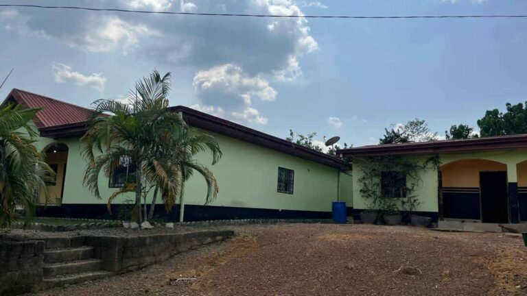 Villa à vendre : Nsimalen