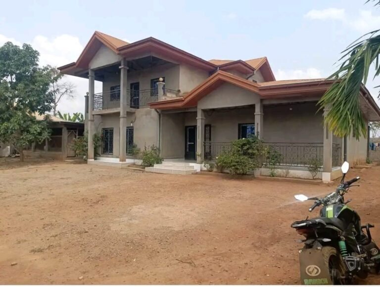 Duplex à vendre : Fougerolle